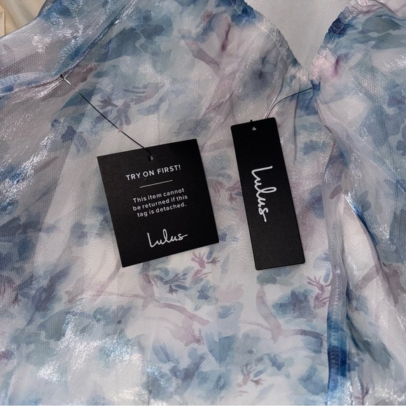 Lulus Halter Neck Dress - BRAND NEW WITH TAGS - Picture 2 of 6